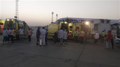 تعطل في أجهزة التكييف بطائرة إير كايرو وإصابة 7 ركاب بحالات اختناق