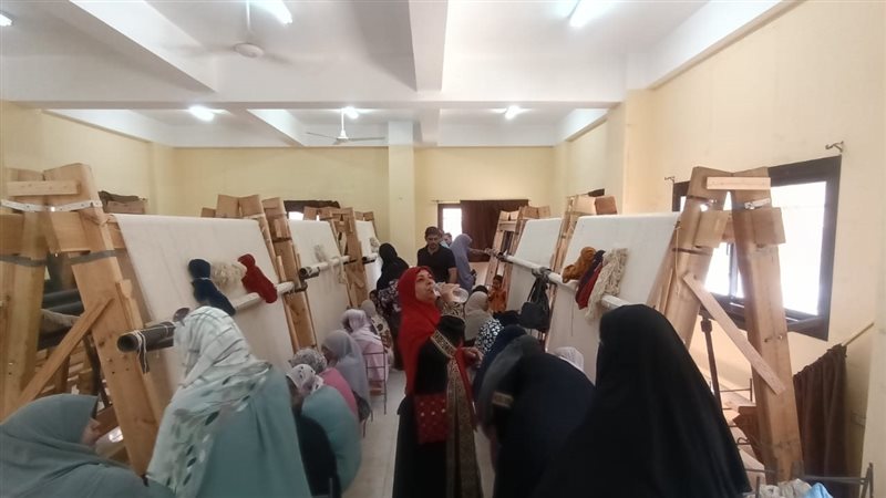السجاد اليدوى بالبحيرة،