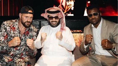 فيوري وأنجانو يُعلنان التحدي قبل نزال 