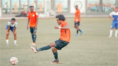  البنك الأهلي يفوز علي النجوم بثلاثية نظيفة استعدادا للموسم الجديد(صور)