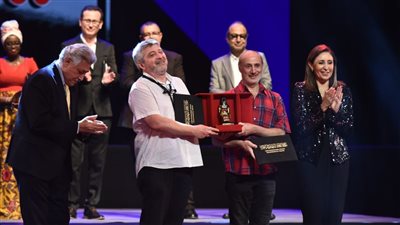 بالأسماء، الفائزون بجوائز الدورة الثلاثين من مهرجان القاهرة للمسرح التجريبي (صور)