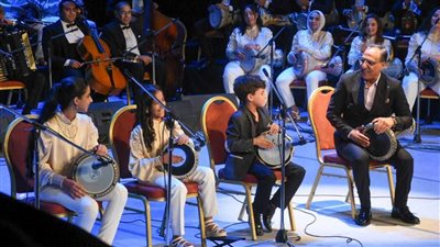 في حفل كامل العدد، أوبرا الإسكندرية تحتفي بمئوية سيد درويش على إيقاع سعيد الأرتيست (فيديو)