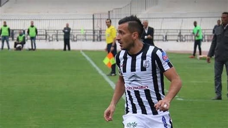 علي معلول، فيتو
