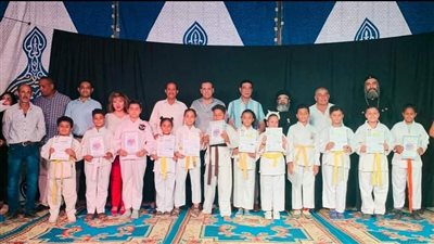 مدير الشباب والرياضة بالأقصر يشهد تكريم أبطال الكاراتيه التقليدي بنادي المدينة المنورة