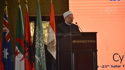 مفتي الجمهورية: الذكاء الاصطناعي لغة المستقبل (فيديو وصور)