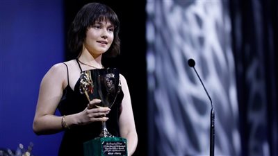 مهرجان فينيسيا، كايلي سبيني تفوز بجائزة أفضل ممثلة 