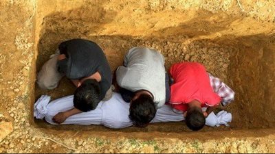 هل يوجد عذاب بالقبر؟ أمين الفتوى يوضح الأدلة وحقيقة النعيم والعذاب (فيديو)