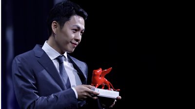 مهرجان فينيسيا، لي هونج تشي يفوز بجائزة أسد المستقبل