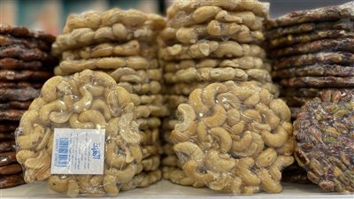 حلاوة زمان عروسة حصان.. القائمة الكاملة لأسعار حلاوة المولد النبوي 2023.. والعلبة تصل إلى 1500 جنيه