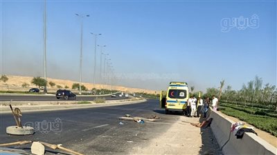 مصرع شخصين وإصابة 3 في انقلاب سيارة نقل ببدر