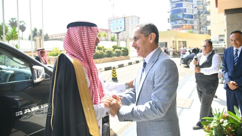محافظ الغربية، فيتو