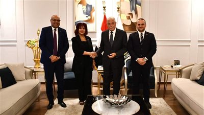 فودة يبحث مع رئيس اتحاد المستثمرات العرب برنامج مؤتمر الاستثمار العربي الأفريقي