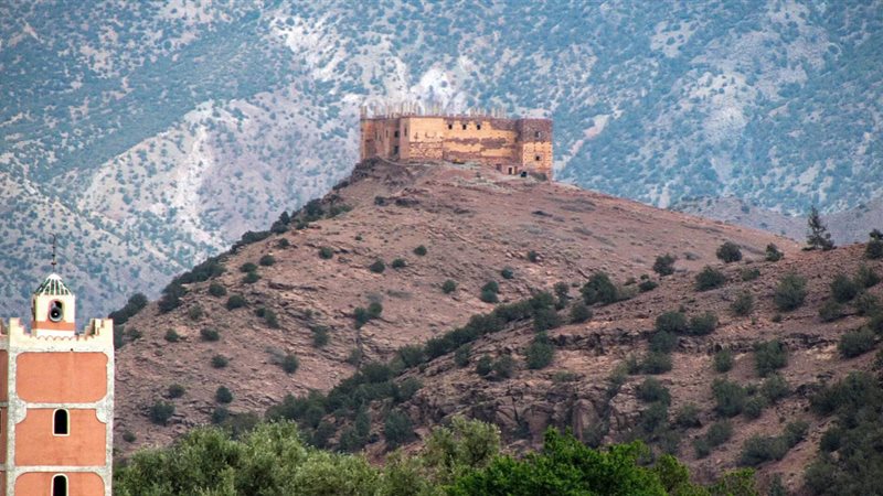 مسجد تينمل، فيتو