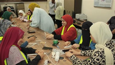 نائبة في طلب مناقشة بالشيوخ: الصناعات اليدوية تعاني الإهمال وهروب المحترفين