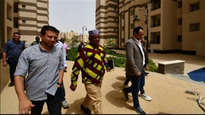 الإسكان: وفد من كينيا يتفقد مشروع تنفيذ 74 برجا سكنيا بحدائق أكتوبر