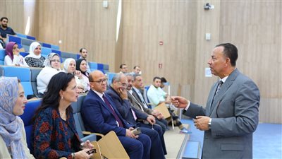 ندوة تعريفية حول منح 