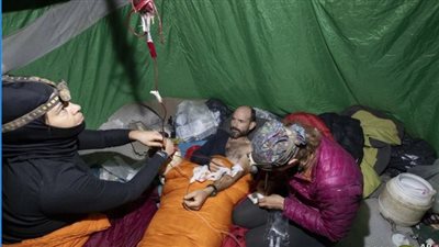 بعد رحلة بحث شاقة، إنقاذ المستكشف الأمريكي من داخل أحد أعمق الكهوف في تركيا (صور)