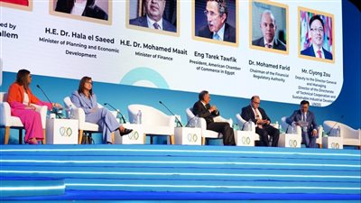 وزير المالية: حزمة متكاملة من الإجراءات لدفع جهود التحول إلى الاقتصاد الأخضر