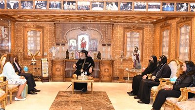 البابا تواضروس يستقبل سفير بتسوانا في غانا