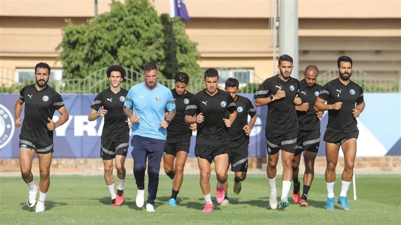 بيراميدز،فيتو