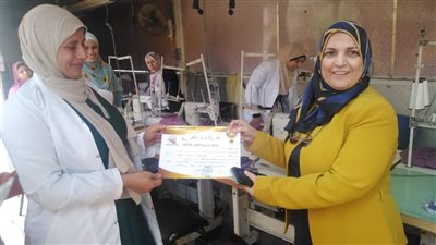 دورات تدريبية مجانية على مهنة التفصيل والحياكة لشباب القليوبية