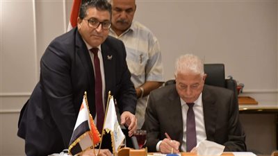 محافظ جنوب سيناء يقرر النزول بدرجات القبول للصف الأول الثانوي 