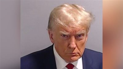 صحيفة أمريكية: ترامب دبر عزل بايدن سرًا مع أعضاء بالحزب الجمهوري