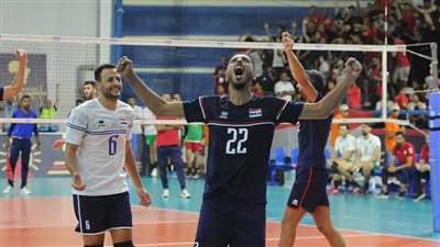 وزير الشباب والرياضة يهنئ منتخب الطائرة بعد التتويج بلقب بطولة أفريقيا 