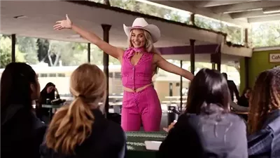 تفاصيل حملة شركة وارنر بروس ديسكفري لترشيح فيلم BARBIE للأوسكار