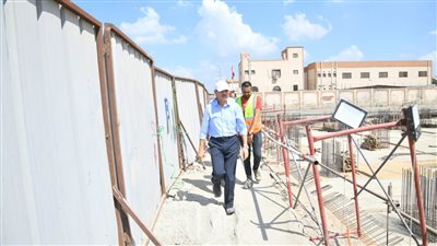 محافظ الغربية يتفقد مشروعات القطاع الطبي والرصف والتطوير بطنطا والسنطة