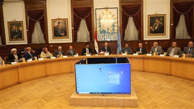 محافظ القاهرة: عدم دفع المصروفات الدراسية لا يحرم الطلاب من الحضور