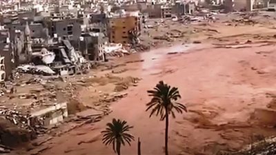 آلاف القتلى والمفقودين وتعطل الخدمات في مدينة درنة.. البرلمان والمصرف الليبي شركاء عملية إعمار شرق البلاد