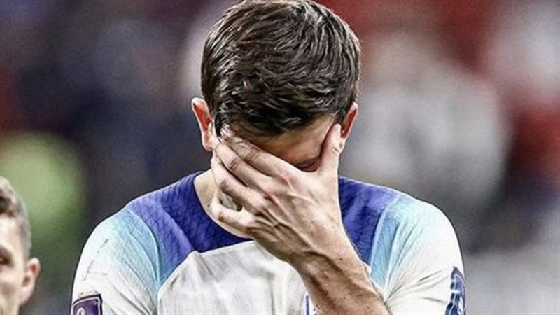 هاري ماجواير،فيتو