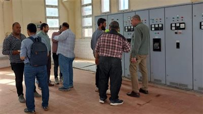 مسئولو الإسكان يتفقدون مشروعات المرافق بدمياط الجديدة 