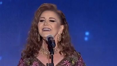 في أول ظهور لها بالسعودية، آهات ميادة الحناوي تهز مسرح بنش مارك، والجمهور: الذهب لا يصدأ (فيديو)