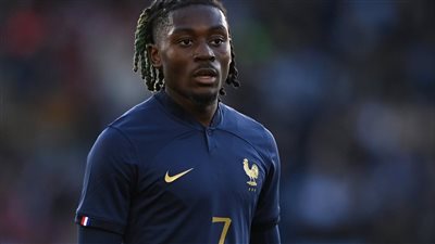 يوفنتوس يراقب لاعب مونشنجلادباخ الألماني 