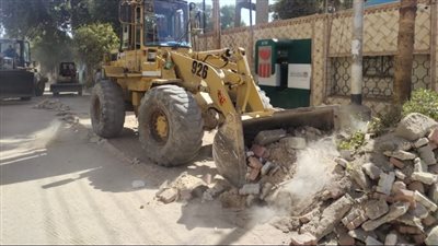 تمهيد شوارع مركز ساحل سليم استعدادًا لرصفها ضمن الخطة الاستثمارية الجديدة لأسيوط