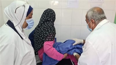 الكشف على 1164 مواطنا في قافلة طبية مجانية بدشنا ضمن مبادرة حياة كريمة