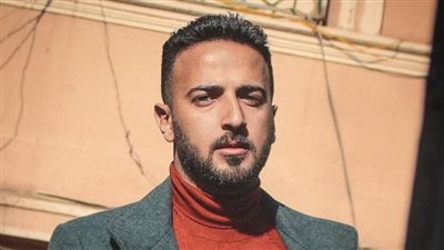 تشييع جثمان والد الفنان محمد مهران من مسجد عمرو بن العاص