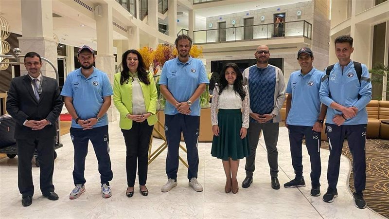بعثة بيراميدز، فيتو