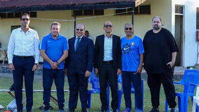 سفير مصر بتنزانيا يزور بعثة مودرن فيوتشر قبل مواجهة سينجيدا بالكونفدرالية