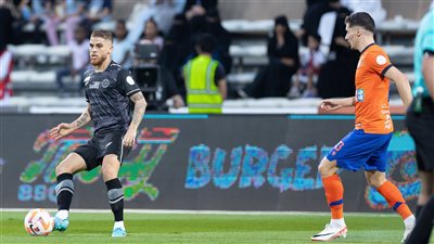 الدوري السعودي، الشباب يتعادل سلبيا مع الفيحاء في الشوط الأول 