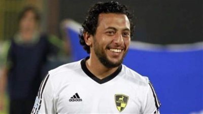 لاعب الأهلي ووادي دجلة السابق يعلن اعتزاله كرة القدم