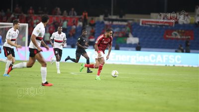 السوبر الإفريقي، تعادل سلبي بين الأهلي واتحاد العاصمة بعد 15 دقيقة وإلغاء هدف