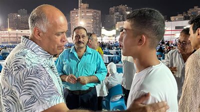 هشام يكن يلتقي أعضاء الزمالك وهذا ما فعله مع هشام نصر أثناء جولته (صور) 