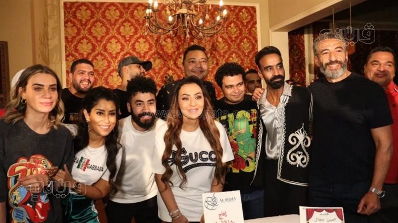 أبطال فيلم عنب، فيتو