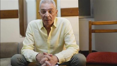 محمود حميدة يطلق حسابه الرسمي عبر إنستجرام ويوجه رسالة خاصة لجمهوره (فيديو)