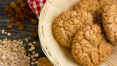 طريقة عمل بسكويت الشوفان، في البيت بأقل التكاليف