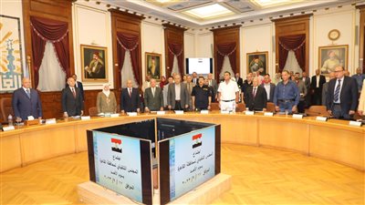 محافظ القاهرة يشدد على رؤساء الأحياء بالاستعداد للشتاء