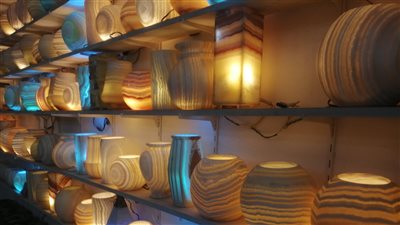  تحديات صناعة الألباستر في الأقصر (فيديو وصور) 